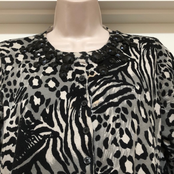 WD. NY Cardigan Size M - Picture 2 of 4